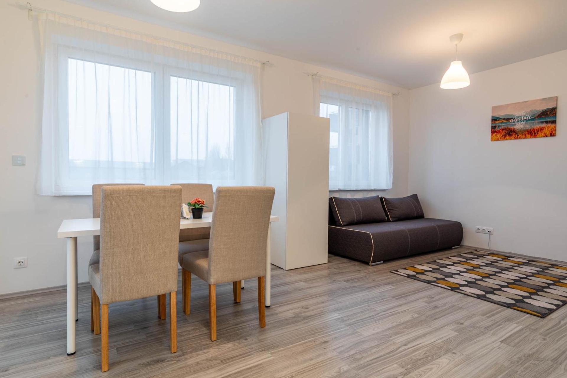 Blue River With Sauna&gym And Parking Апартаменты *